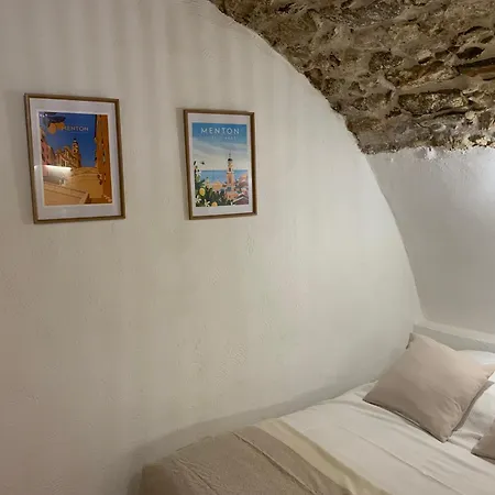 Perle De Μεντόν
